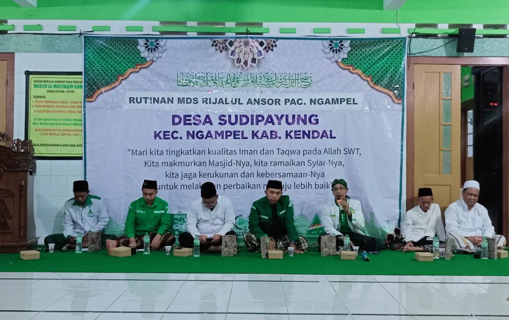 MDS Rijalul Ansor PAC Ngampel Melaksanakan Kegiatan Rutin Istighosah
