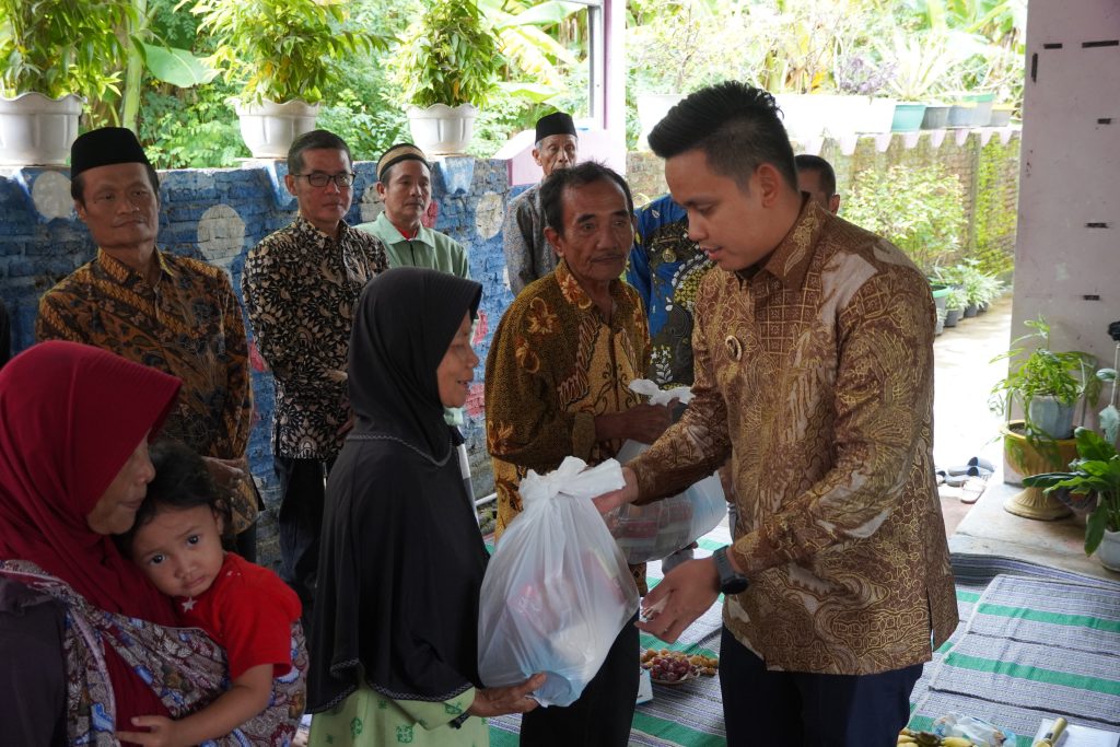 Pemkab Kendal Monitoring Pelaksanaan BKK Dusun di Desa Jambearum 