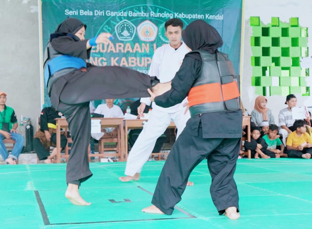 Lembaga Seni Bela Diri Garuda Bambu Runcing Gelar Kejuaraan Silat ke-2 Tingkat Kabupaten Kendal