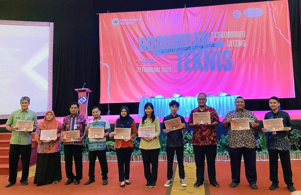 Diskominfo Kendal Raih Penghargaan Ter-Fast Response SP4N Lapor