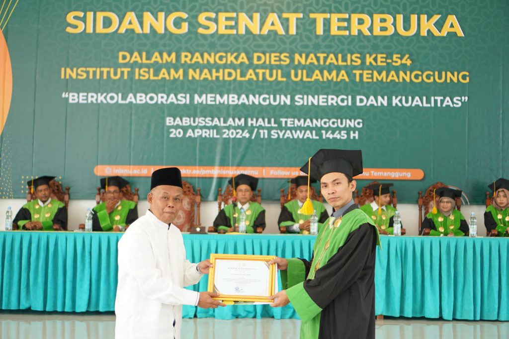 Kiprah Hamidulloh Ibda, Dapat Dua Penghargaan, Jadi Reviewer 14 Negara di 19 Jurnal Scopus