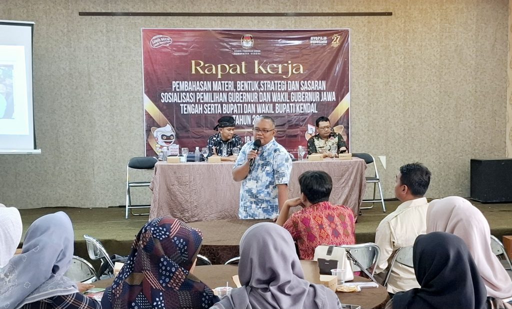 Gelar Rapat Kerja, KPU Kendal Rumuskan Sosialisasi Jitu Tingkatkan Partisipasi Masyarakat