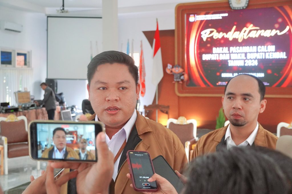 KPU Kendal Terima Dua Pendaftar Pasangan Bakal Cabup-Cawabup Tahun 2024