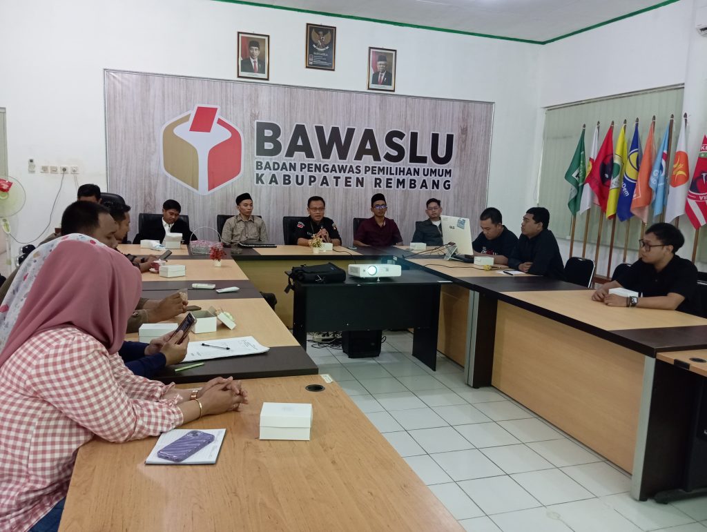 Abadikan Kinerja, Bawaslu Rembang Siap Penyusunan Buku
