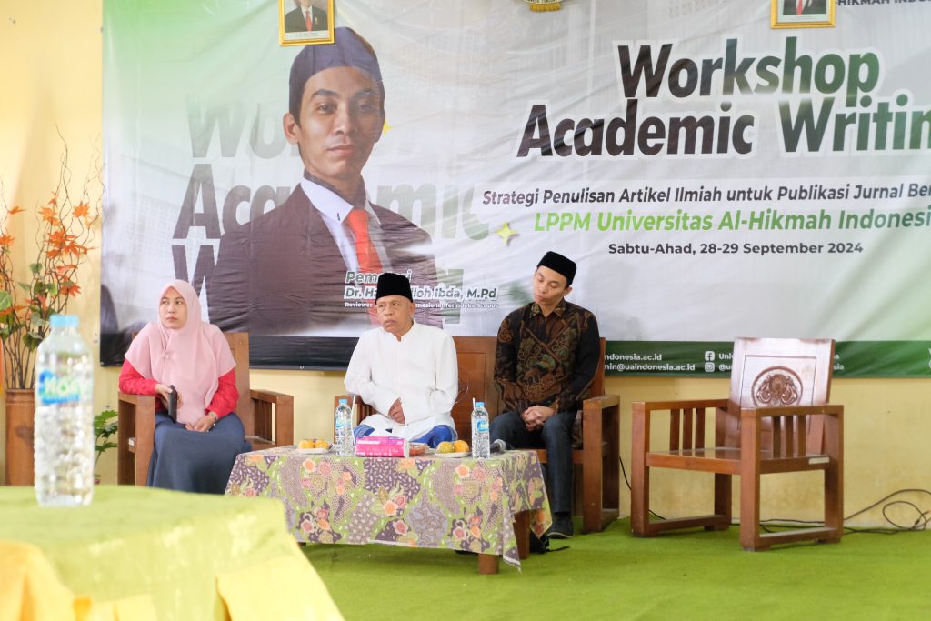 LPPM Universitas Al-Hikmah Indonesia Gelar Workshop Academic Writing