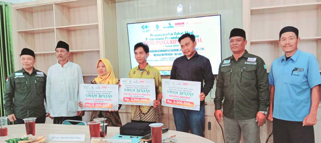 NU Care-Lazisnu Kendal Salurkan Bantuan Modal Usaha untuk Pelaku UMKM