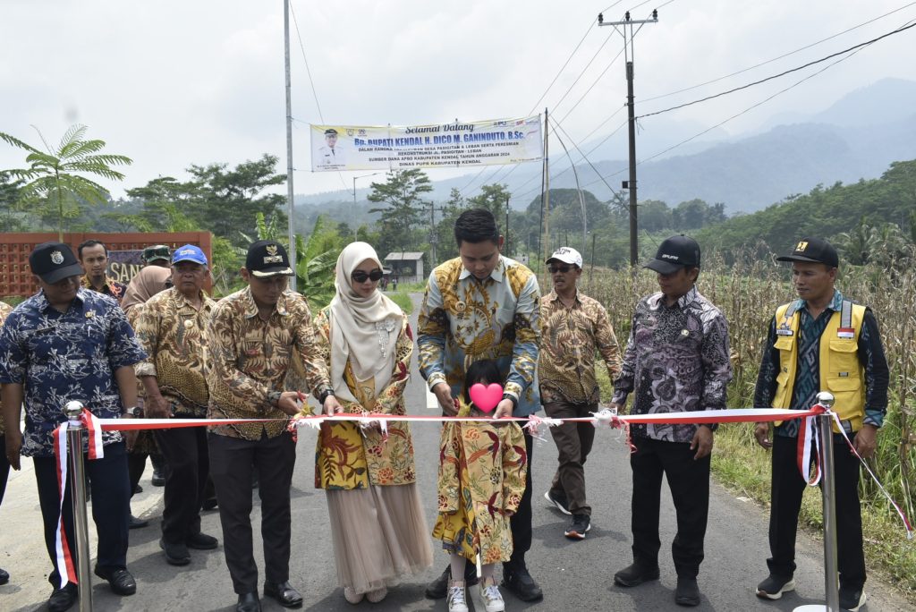 Pemkab Kendal Tutaskan Pembangunan Infrastruktur Jalan Desa Pasigitan-Laban 