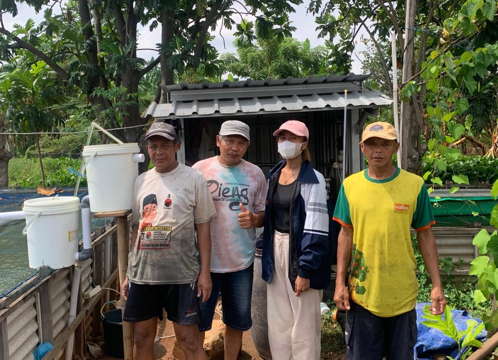 KKN Tematik Undip Tingkatkan Pengetahuan Berbudidaya Lewat Penambahan Filter Air Bioball