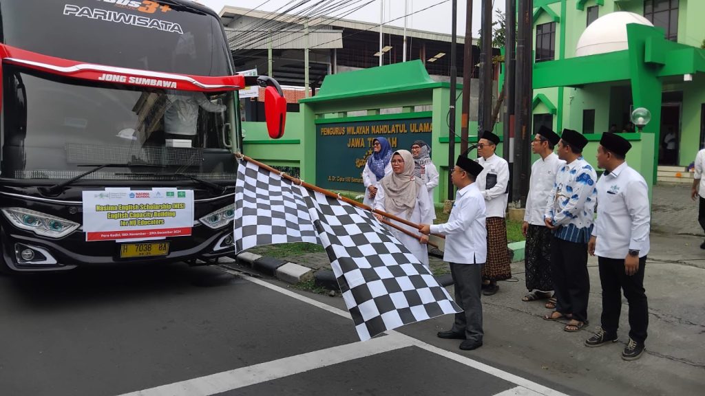 Ikuti Program English Capacity Building, Ma’arif Jateng Berangkatkan 20 Guru ke Pare