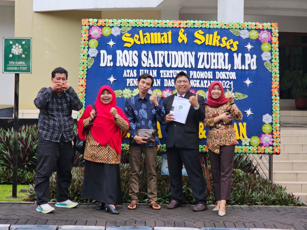 Kembangkan Model PBMRL, Rois Raih Doktor UNY Tanpa Ujian Terbuka