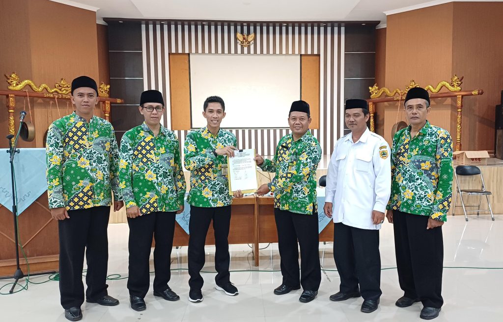 Ketua MGMP PAI SMK Purworejo Dinahkodai Dr. Muhammad Ridho Muttaqin
