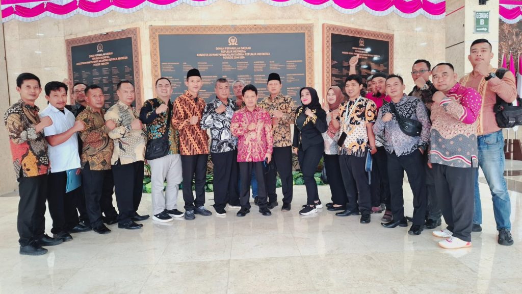 Abdul Kholik Terima Aspirasi Fornas Jateng Berkaitan dengan Penyelesaian Tenaga Non-ASN 