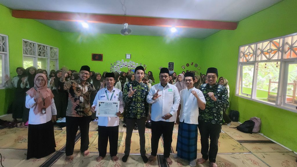 Lewat Literasi, SMK Ma’arif NU 01 Bener Purworejo Diharap Jadi Pelopor Kebenaran