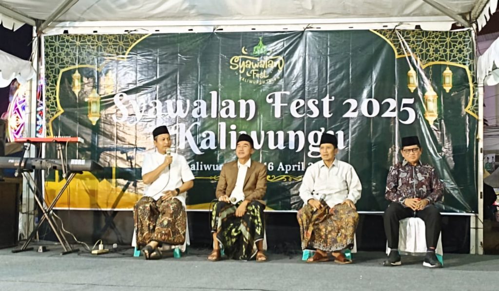 Wakil Bupati Kendal Buka Acara Syawalan Festival Kaliwungu 1446 Hijriah 