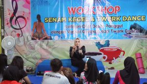 Anggota DPR Kendal sekaligus Anggota DPRD Kendal, Niken Larasati 
