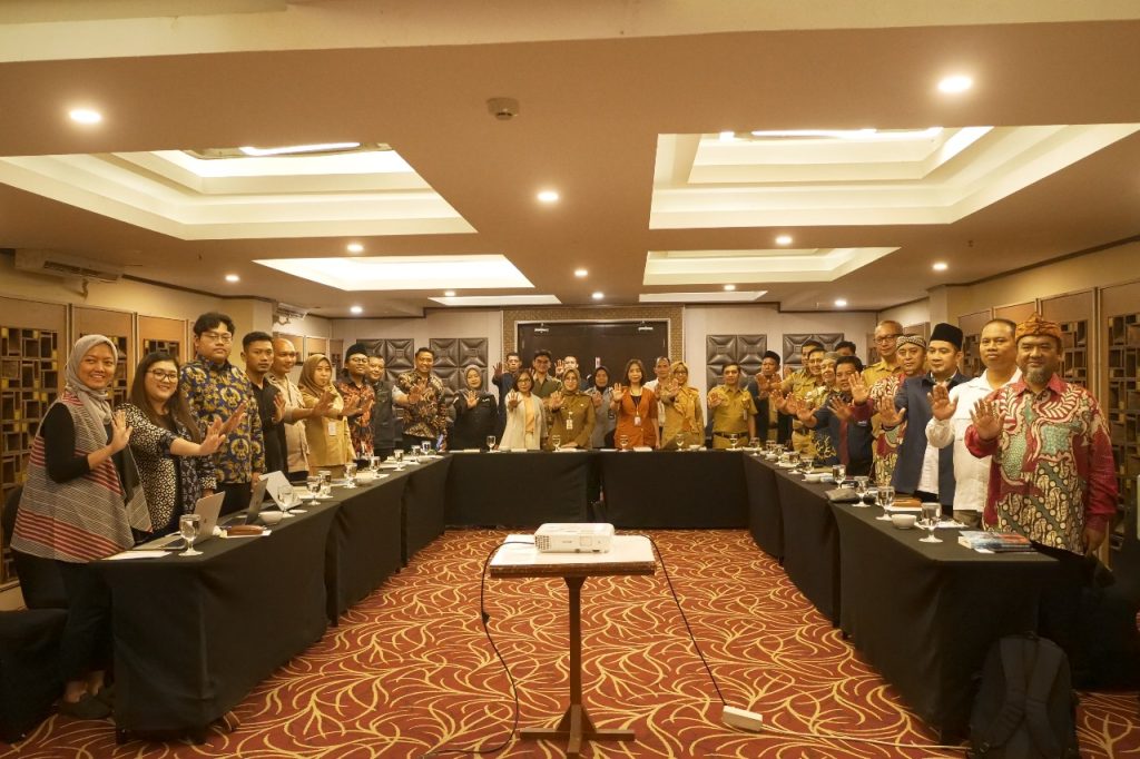 FKPT Jateng Hadiri Roadshow Diskusi Buku Anak Negeri dan Pemutaran ‘Road to Resilience’