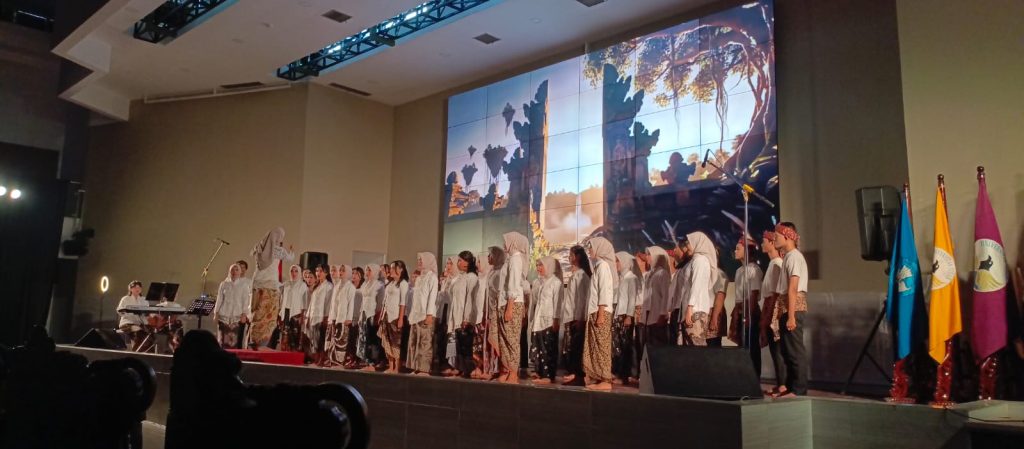 PSM GST Untidar Kenalkan Keberagaman Nusantara Melalui Konser Svaranusa