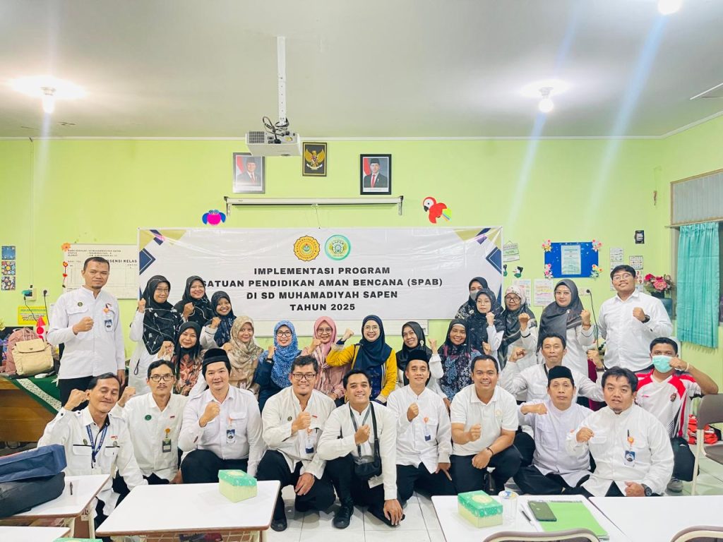 UPY Wujudkan Ketangguhan Sekolah Lewat PKM Implementasi Satuan Pendidikan Aman Bencana di SD Muhammadiyah Sapen