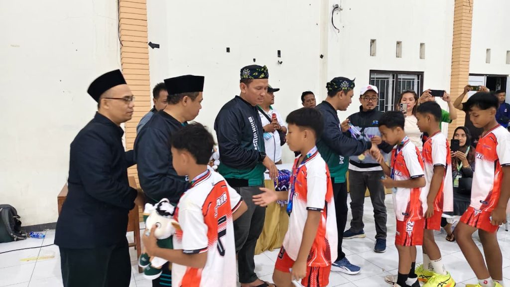 Berakhir, Final Lomba Voli Putra MI/SD Jepara Vs Kabupaten Semarang