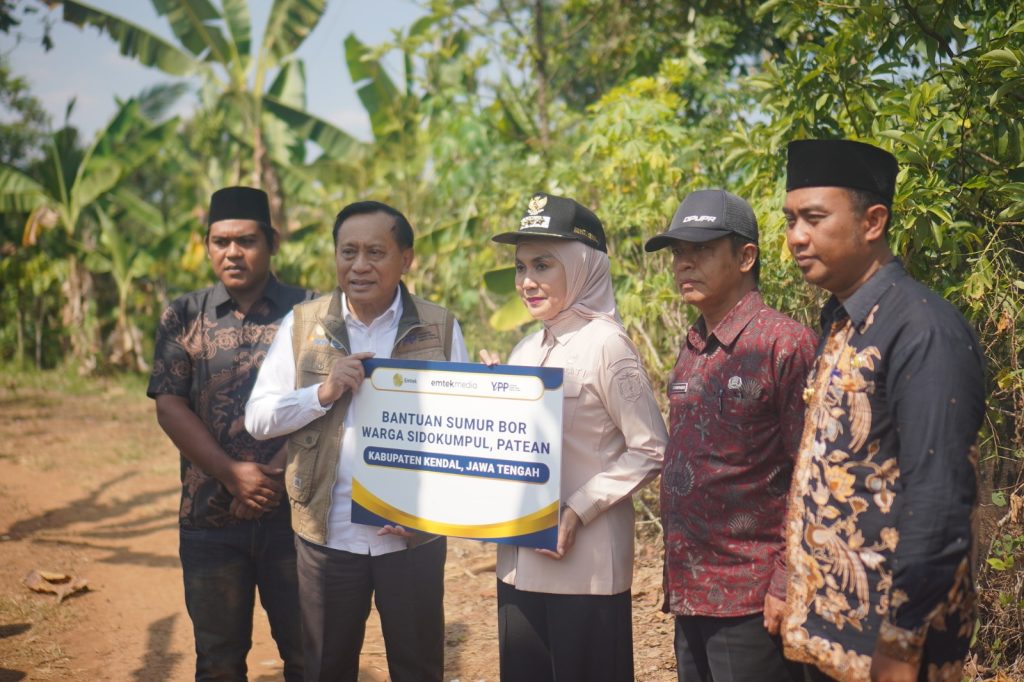 Pemkab Kendal dan YPP Salurkan Bantuan Sumur Bor untuk Kebutuhan Air Bersih bagi Warga Sidokumpul