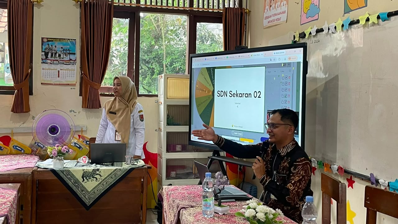 KKG Gugus Dewi Kunthi Gelar Pelatihan Public Speaking for Teacher di SDN Patemon 02