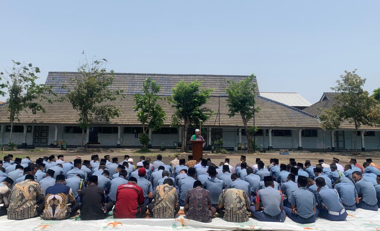 SMK Negeri 4 Purworejo Gelar Salat Istisqa, Memohon Turunnya Hujan Penuh Berkah